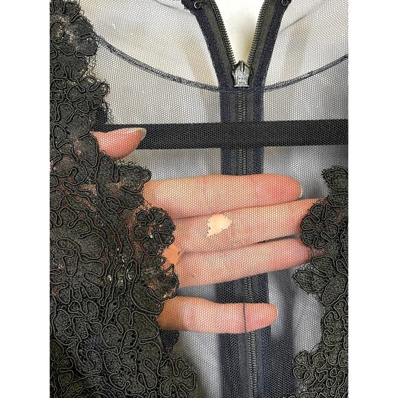 THEIA Illusion Neck Lace Trim Long Evening Gown Deep Midnight Size 4 $1200 - Picture 8 of 9